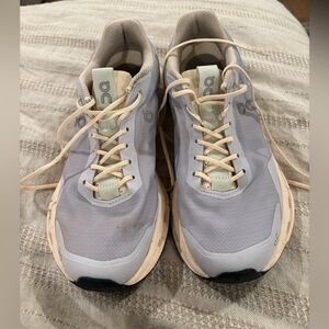 Free people on cloud cloudnova. EUC. Size 7.